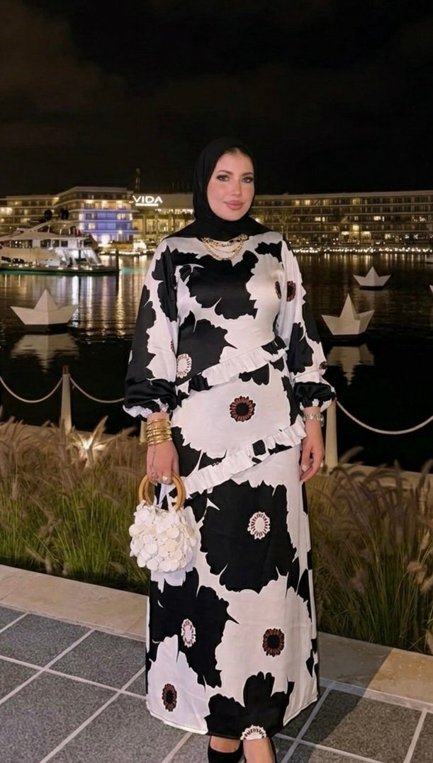 Robe royale satinée