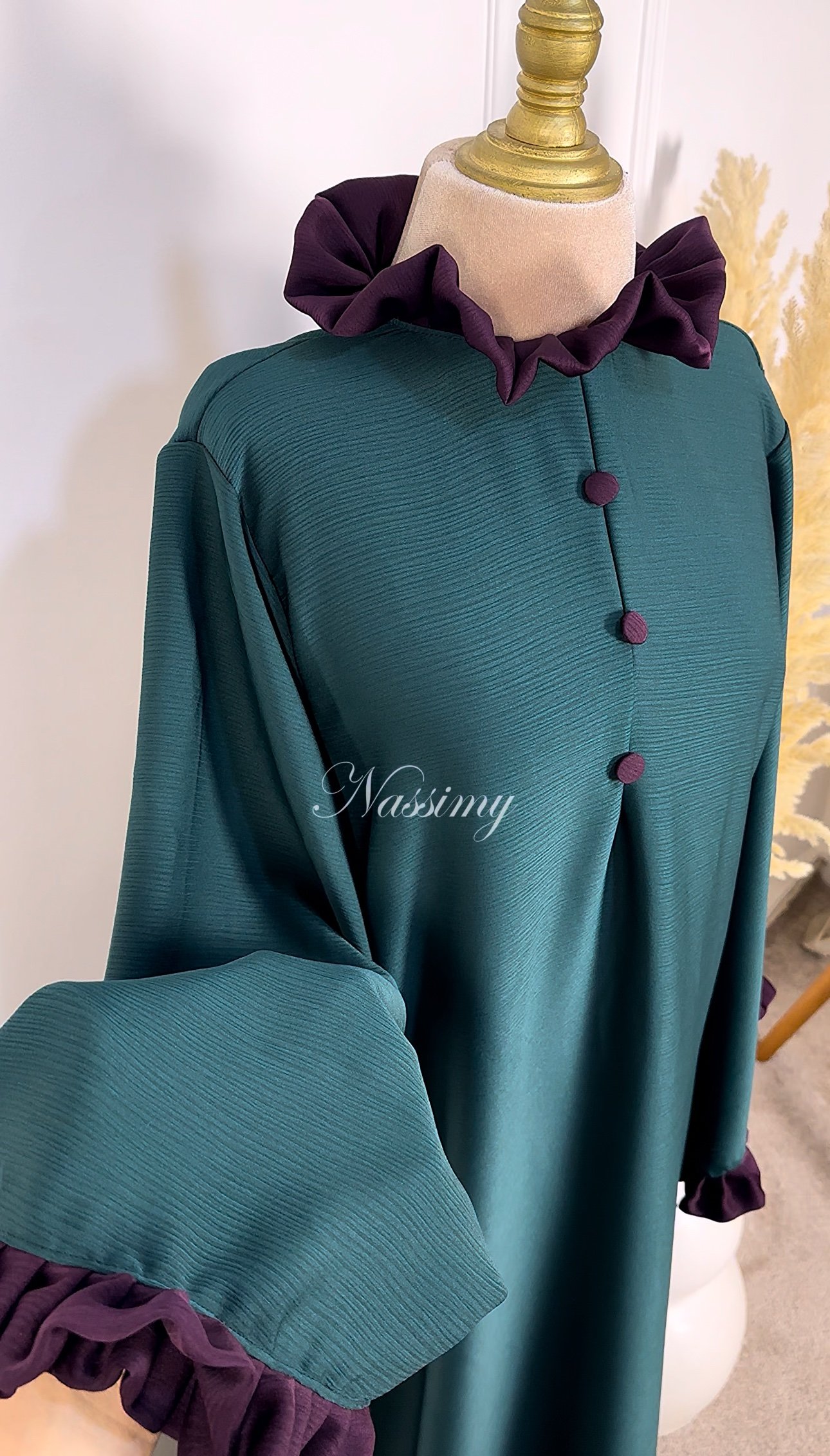 Abaya à boutons – Image 3