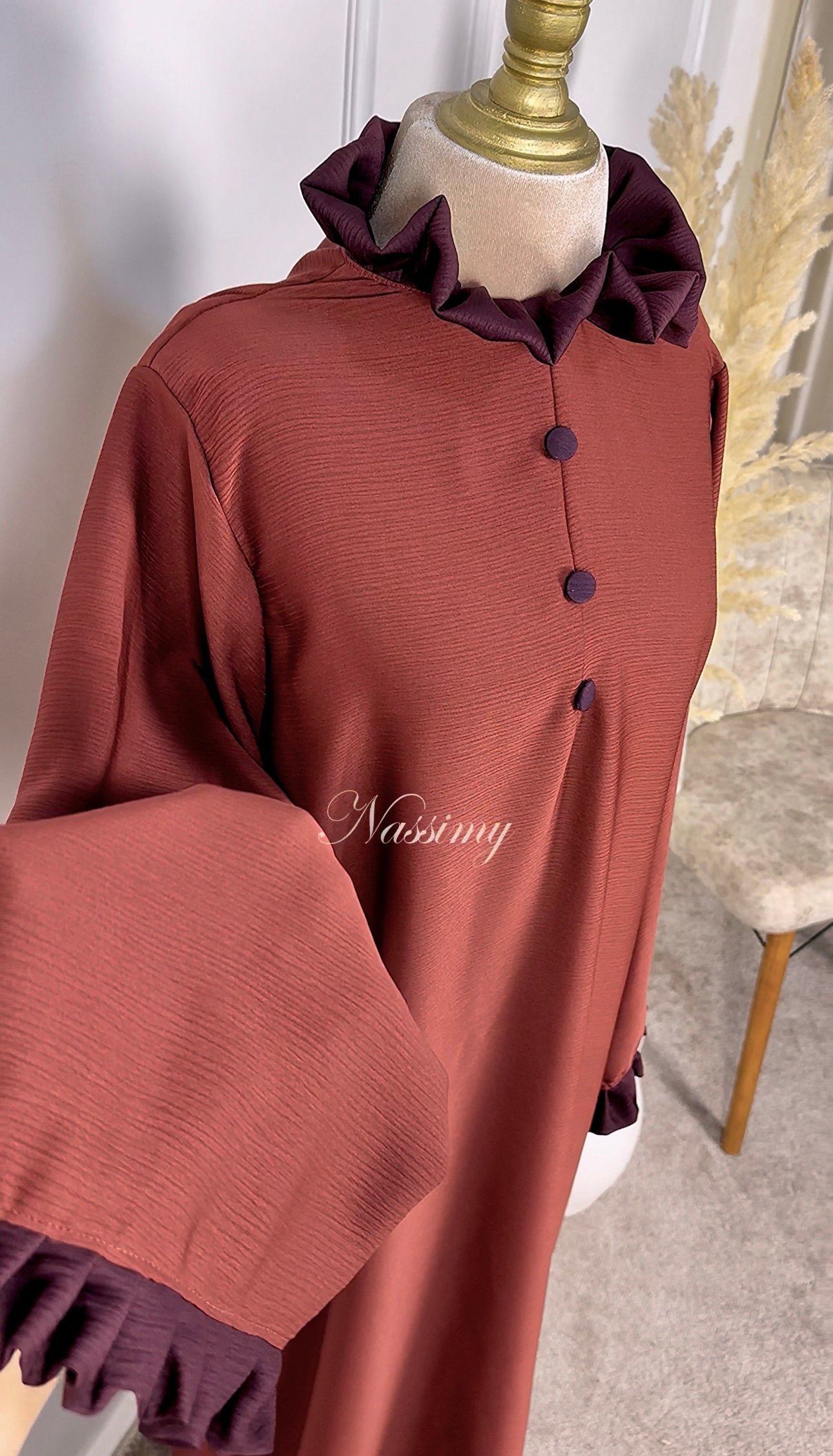 Abaya à boutons – Image 3