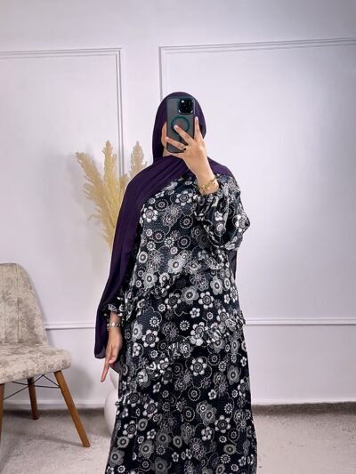 Robe satinée royale