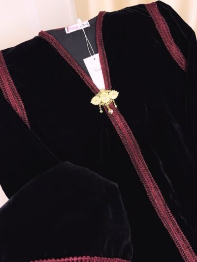 Caftan marocain noir royal