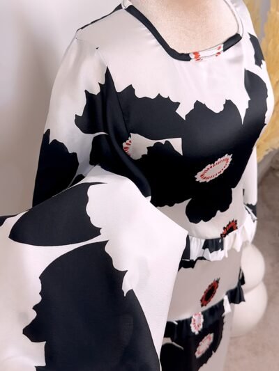 Robe royale satinée