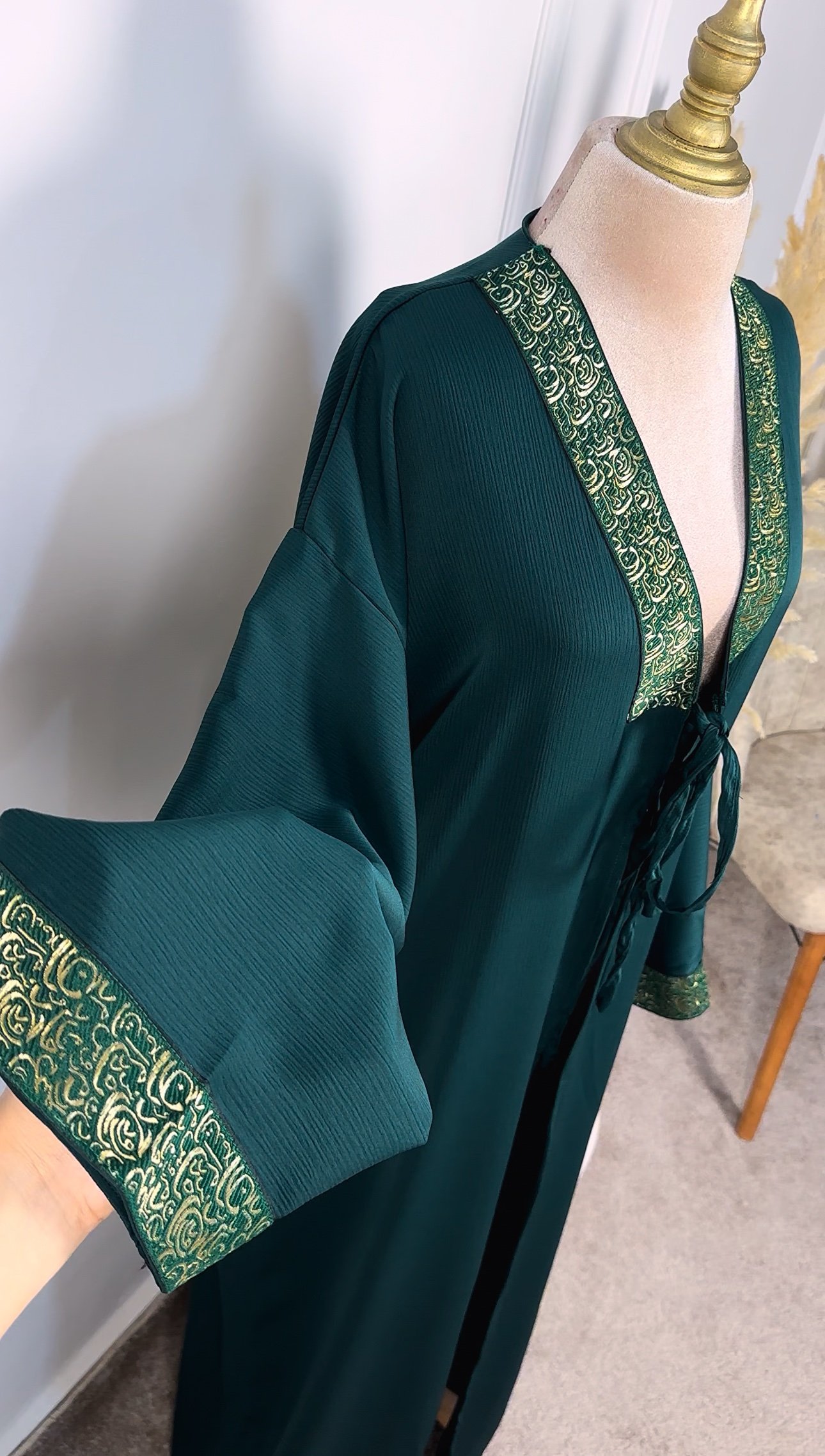 Abaya ouverte en dentelle – Image 7