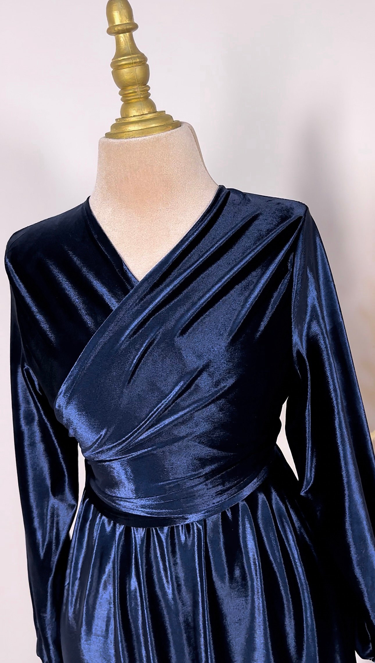 Ensemble en velours jupe et kimono – Image 4