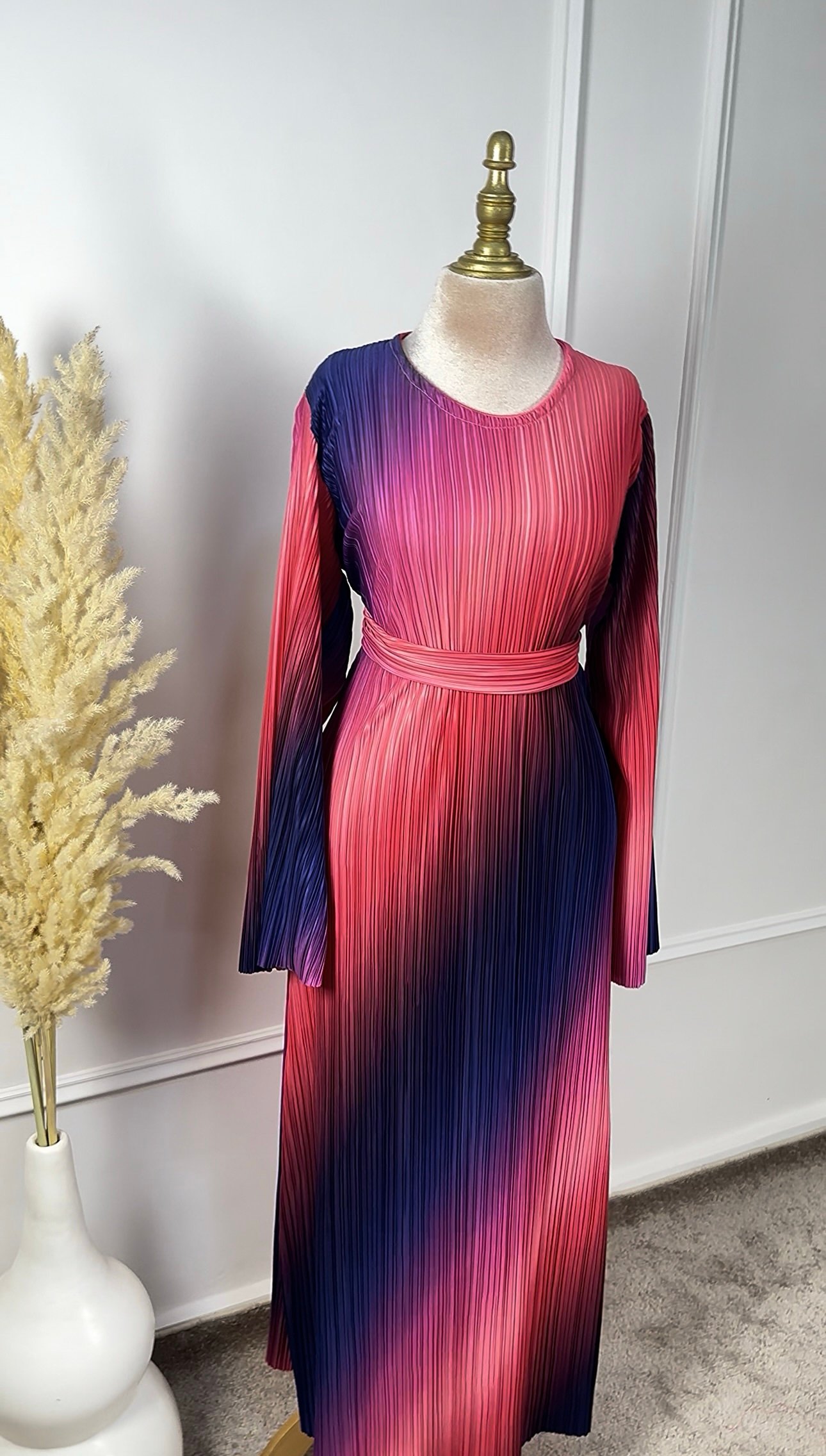 Robe plissé royale – Image 3