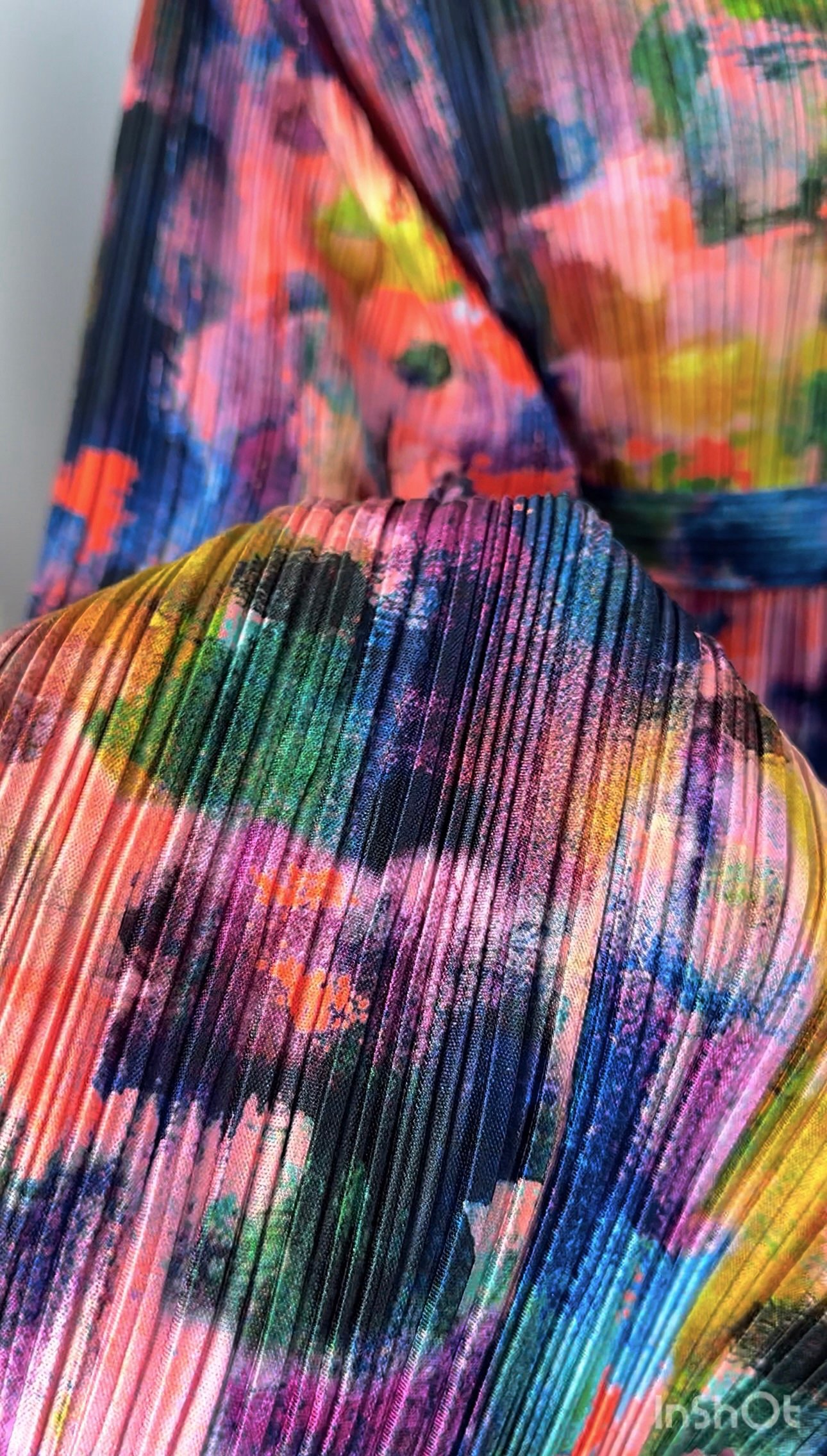 Robe plissé royale – Image 3