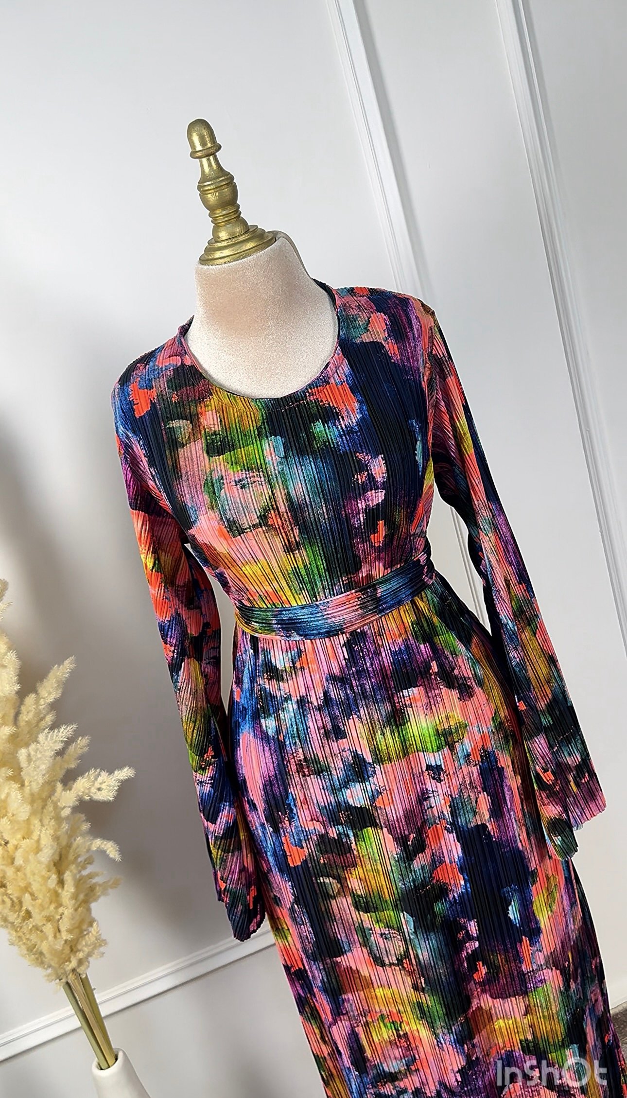 Robe plissé royale – Image 2