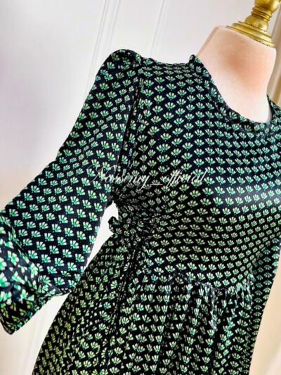 Robe satinée coupe princesse