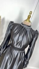 Robe princesse satinée