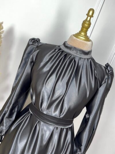 Robe princesse satinée