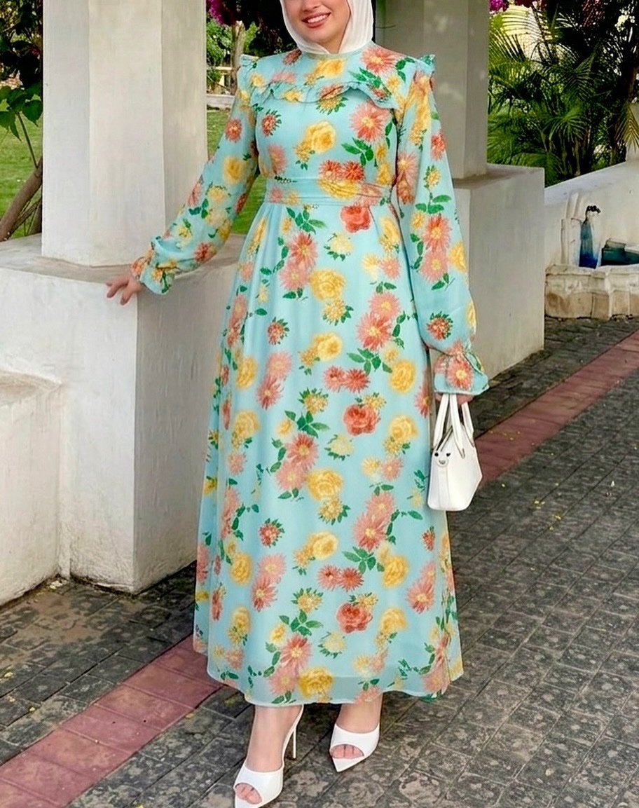 Robe en mousseline fleurie avec doublure sans manches