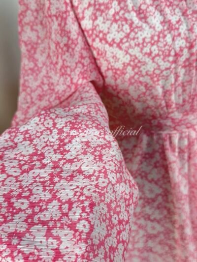 Robe cloche en tissu mousseline