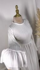 Robe blanche plissé