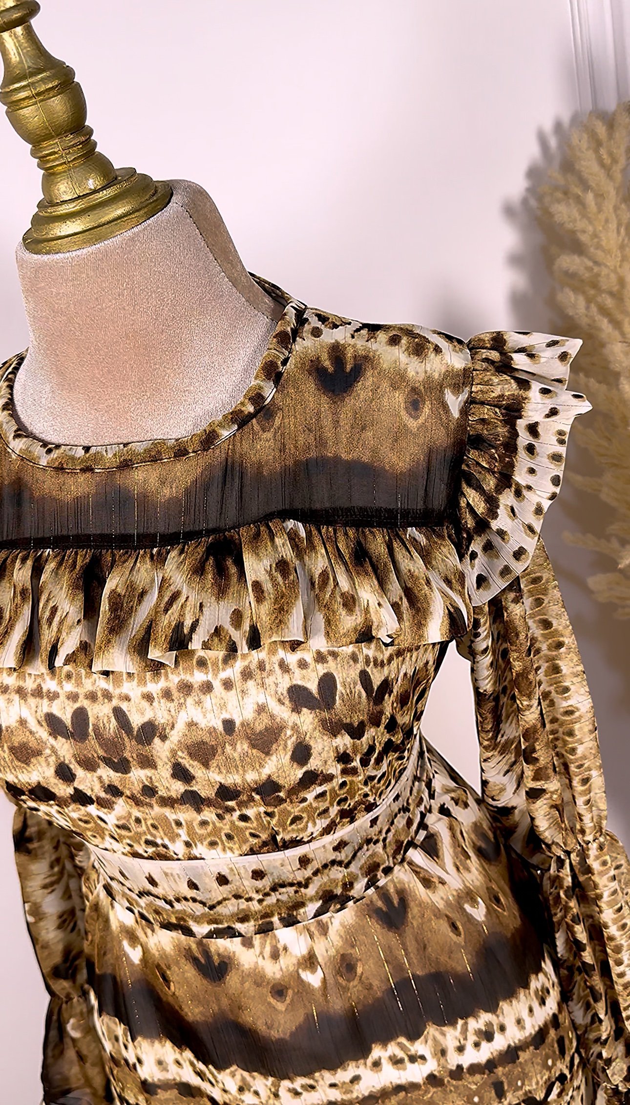 Robe léopard en tissu mousseline – Image 3