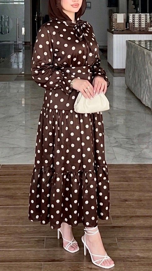 Robe marron satinée cloche – Image 6