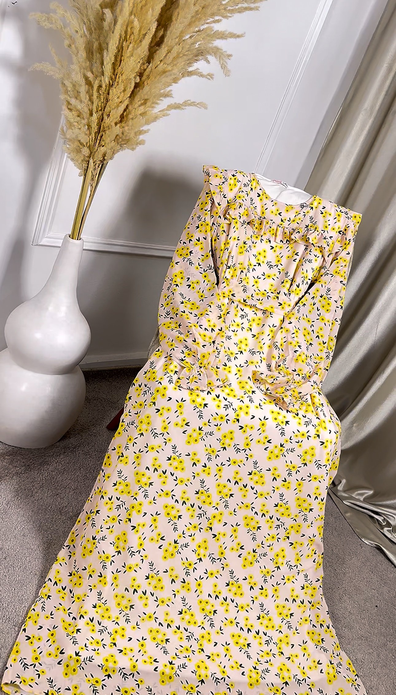 Robe en moussline avec un doublure sans manches – Image 3