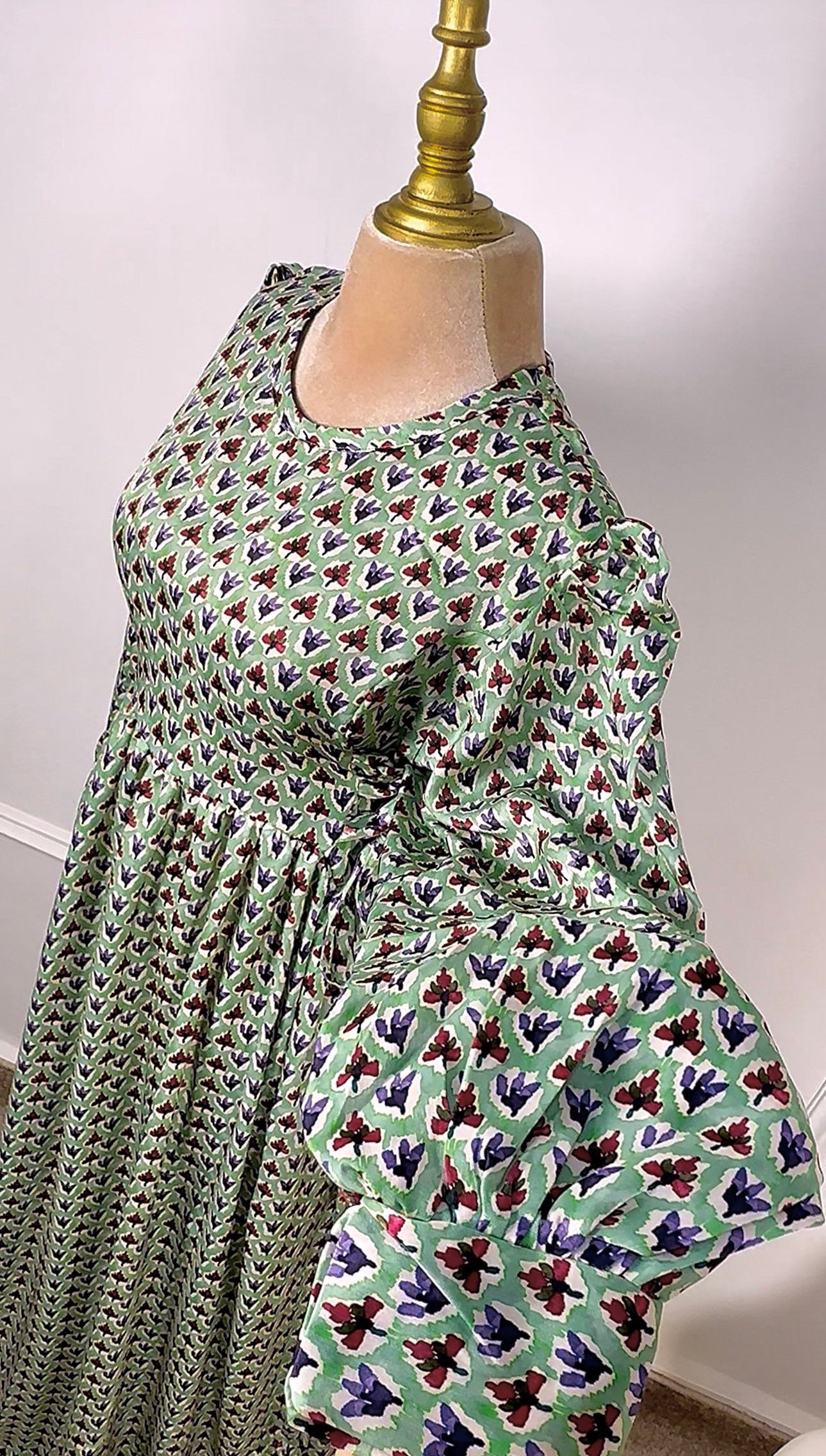 Robe en satin de soie – Image 2